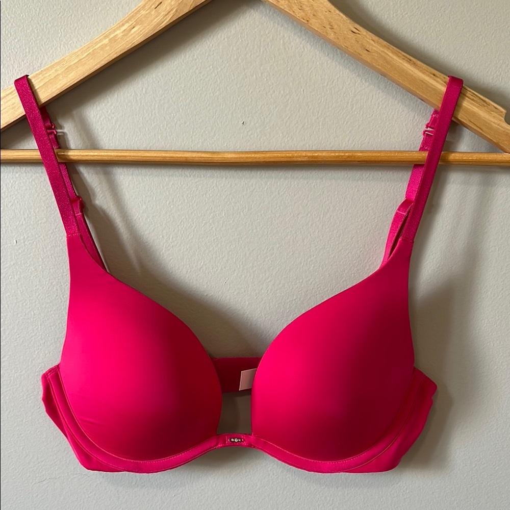Victoria's Secret Pink Push-UpBra